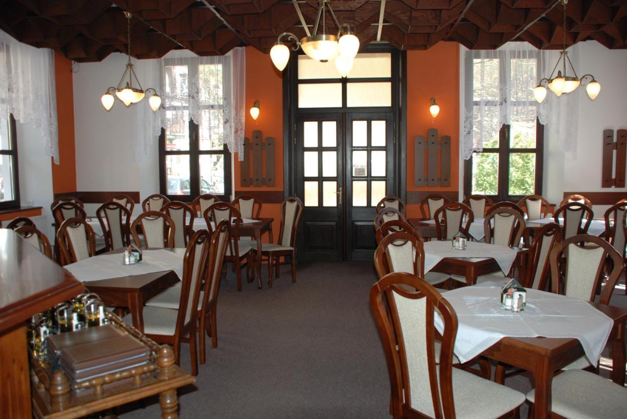 Hotel U Lipy Hrensko Exterior photo
