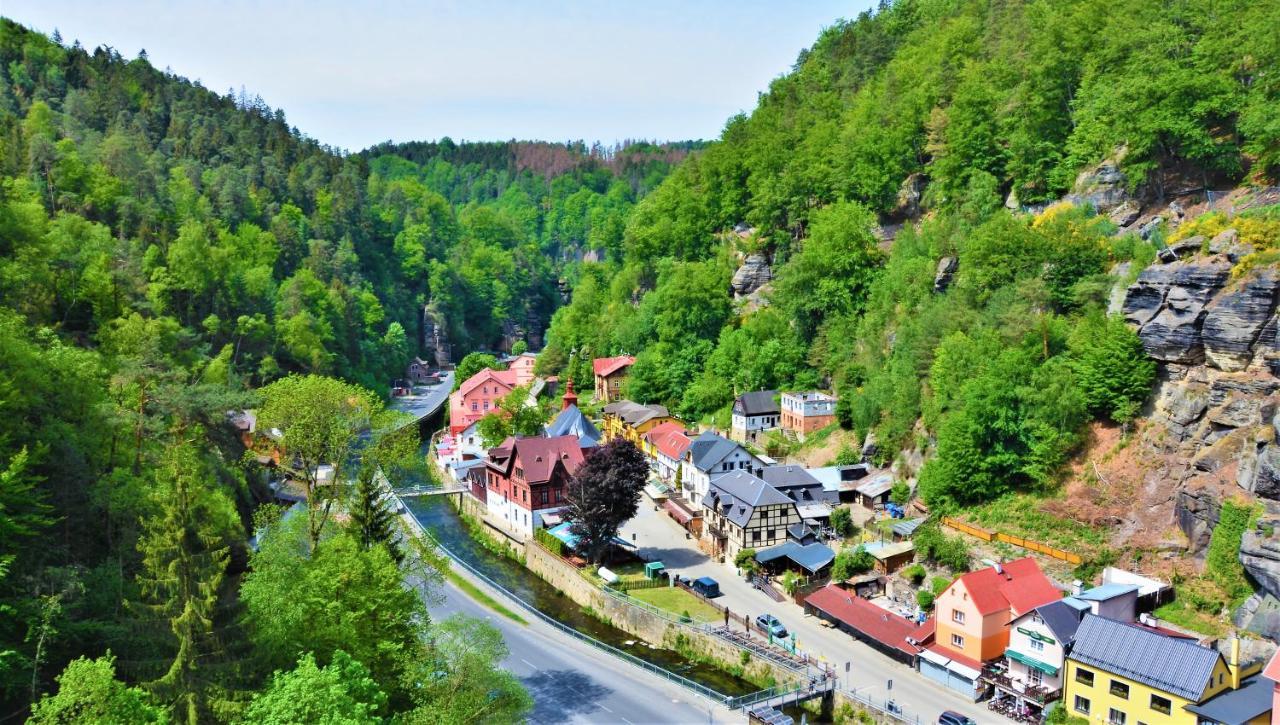 Hotel U Lipy Hrensko Exterior photo